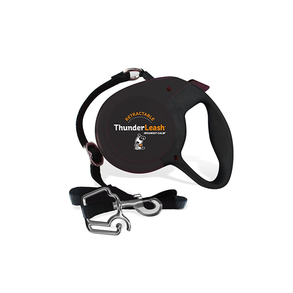 Non chewable top retractable dog leash
